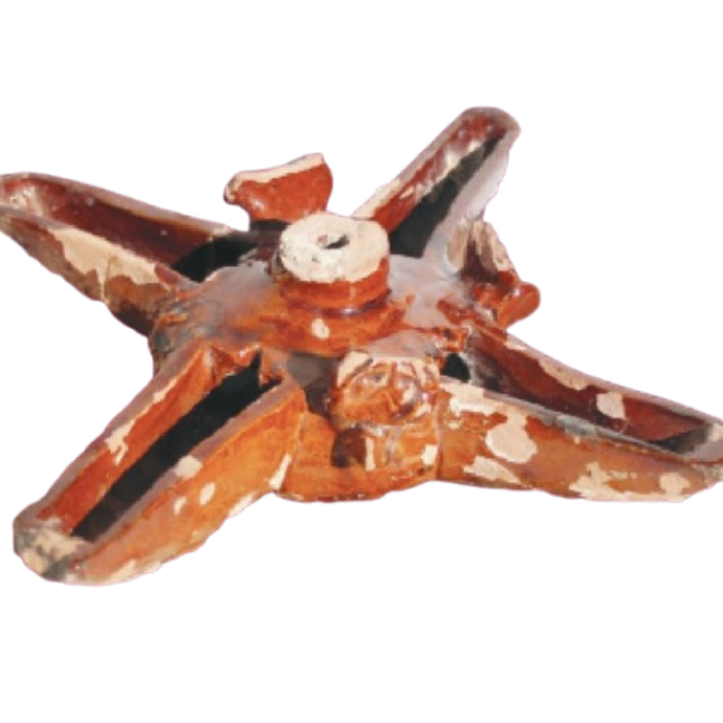 Төртпілтелі ілмелі шырағдан