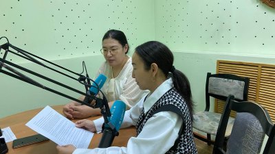 Мадина Ибадильдаева Жамбыл радиосының «Асыл қазына» хабарына арнайы қонақ болып қатысты