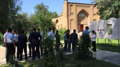 Хух-Хото қаласынан қытай делегациясы