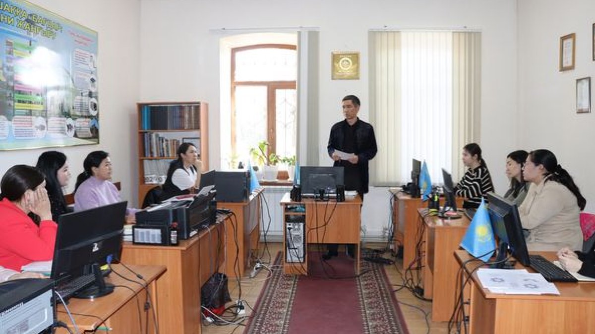 Сыбайлас жемқорлыққа қарсы мәдениетті қалыптастыру және сыбайлас жемқорлыққа қарсы заңнаманың тармақтарына түсіндру жұмыстары