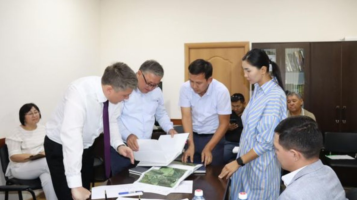 Мәди Мәтен арнайы жиналысы