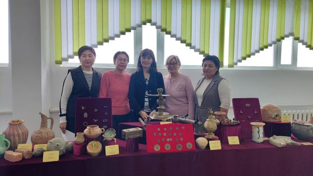 Амангелді атындағы орта мектебінде «Шежірелі Тараз»