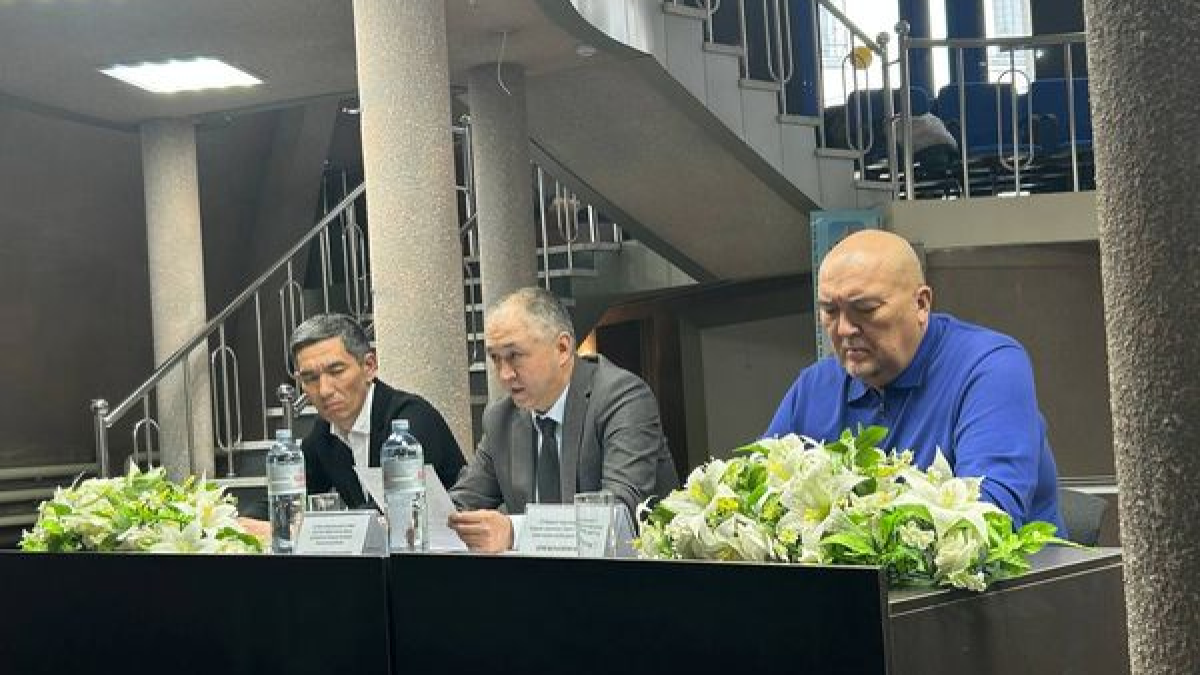 «Сыбайлас жемқорлық – өмірлік мәселе» тақырыбында дөңгелек үстел