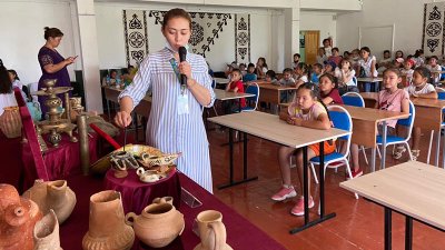 Мектеп оқушыларына көрме ұйымдастырылды