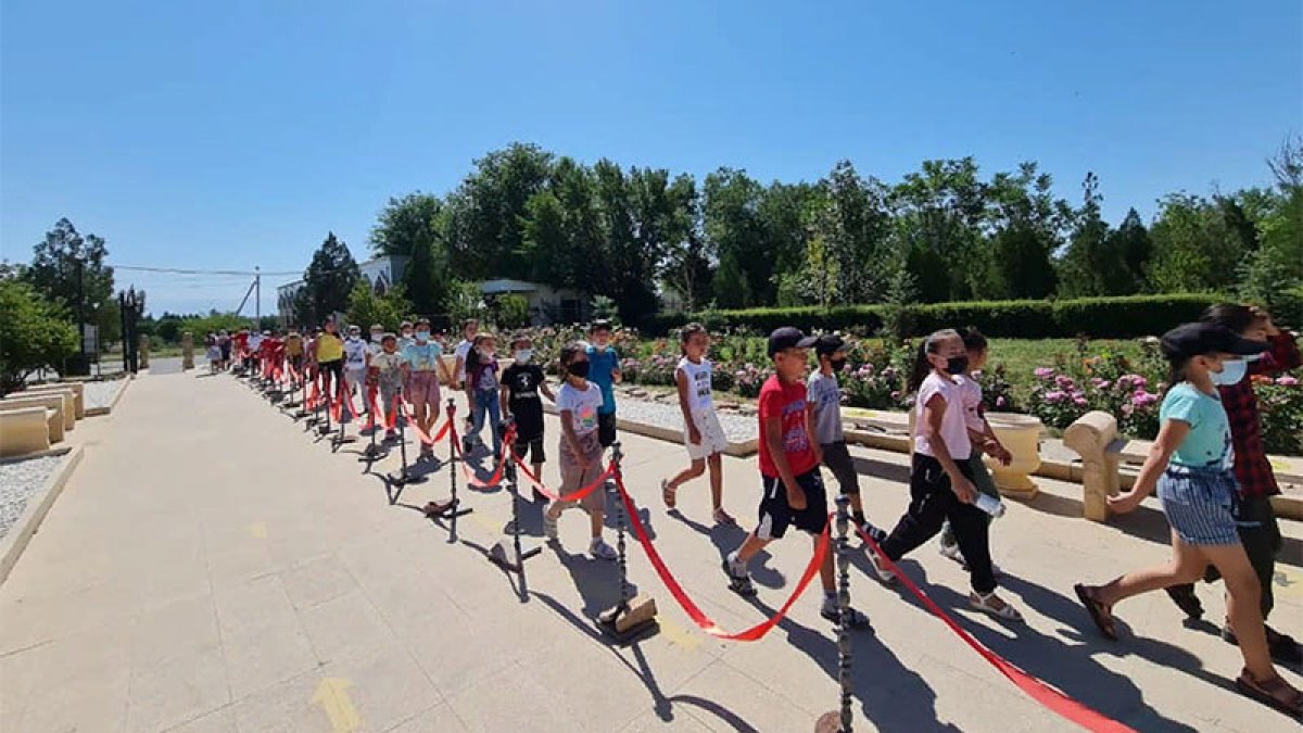 1 маусым - Халықаралық балаларды қорғау күні