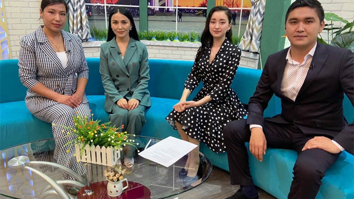 Тікелей эфирде сұхбат берді