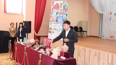 №12 мектеп-гимназиясында жылжымалы көрме өтті