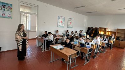 №10 мектеп 7 «А» сынып оқушыларына «Тараздың көне шырайын сақтаған Қали Жүніс моншасы» тақырыбында танымдық дәріс 