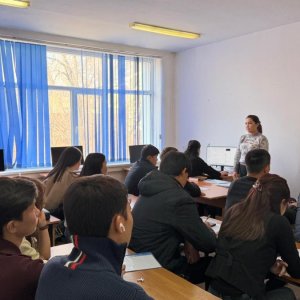 «Құқықтану» мамандығының 3 курс студенттеріне «Талас көпірінің тарихы» тақырыбында дәріс өткізілді