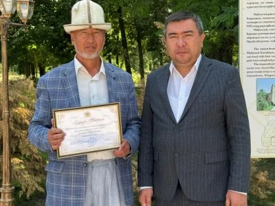 Қызметкерлер Алғыс хаттармен марапатталды!